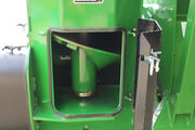 Dual Auger Grain Cart Vertical Auger Cleanout Door